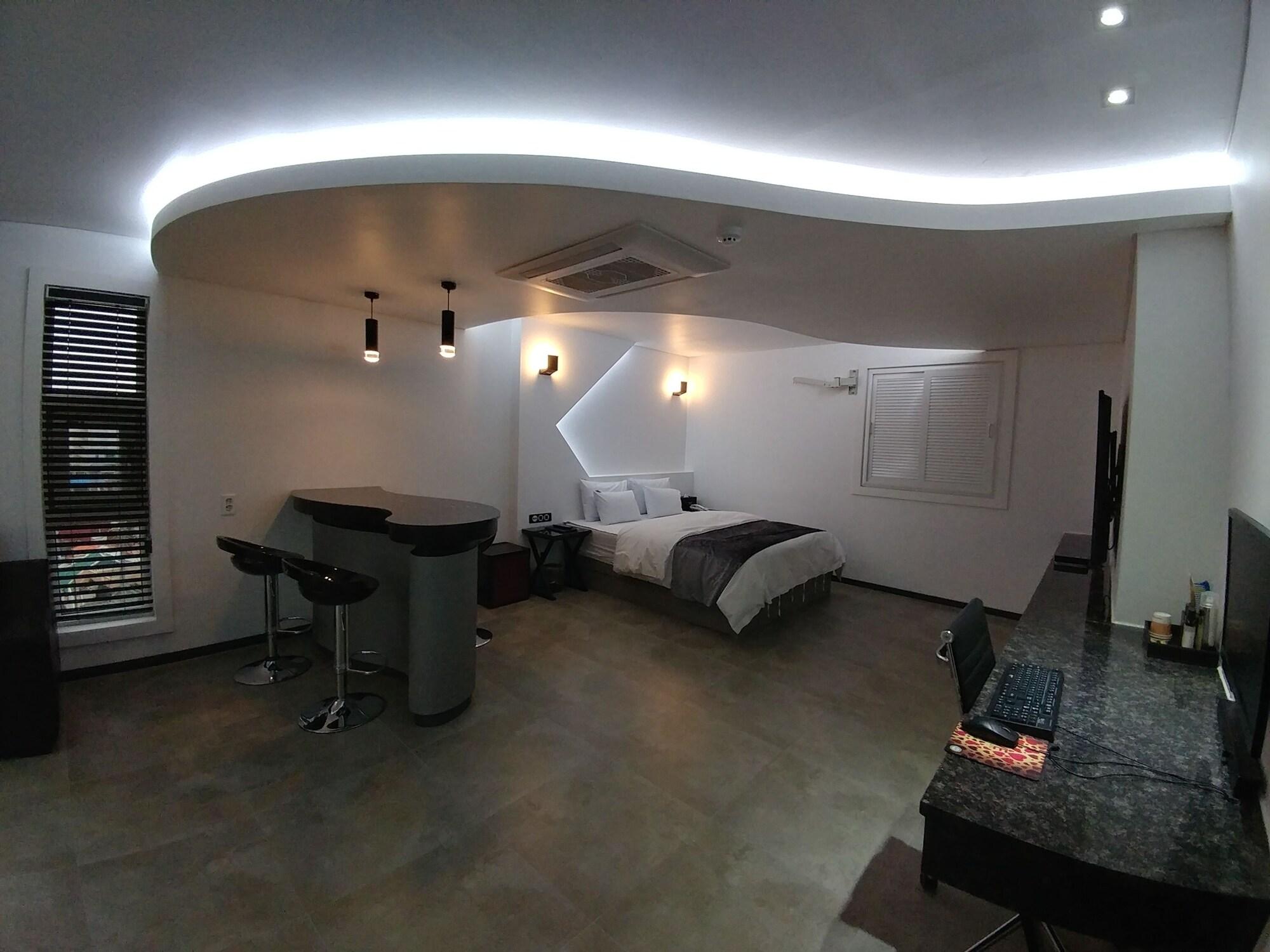 Seosan Aria Hotel エクステリア 写真